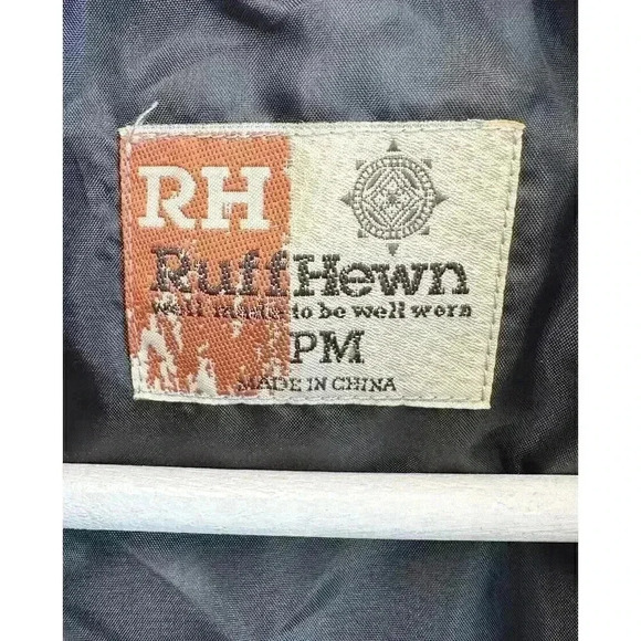 Ruffhewn Woman's Petite Medium Red &‎ Black Buffalo Plaid Puffer Vest Jacket - Picture 3 of 7